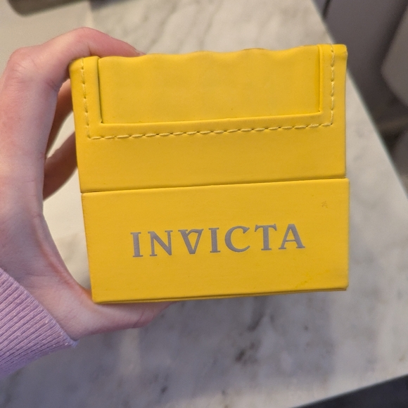 New in box Invicta men's watch - Picture 4 of 6